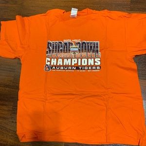 Mens Xl Sugar Bowl Champions orange tee shirt